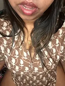 Free Live Porn with Tamil_IndieSM_SL - Stripchat