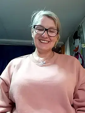 Live Sex with irinamaux - Stripchat