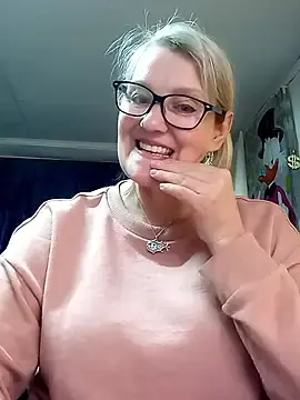 Private Sex Chat with irinamaux - Stripchat