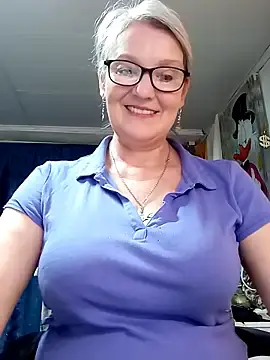 Best Webcam with irinamaux - Stripchat