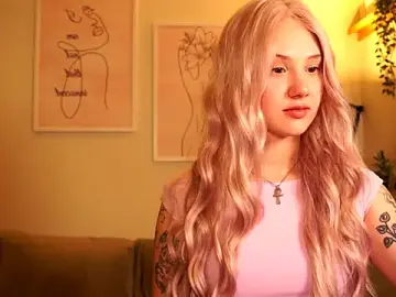 Best live sex cam show with petite_temptresss - Stripchat