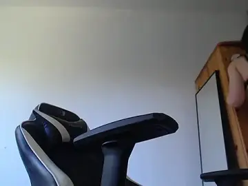 Free Porn Cam with Lisakisss - Stripchat