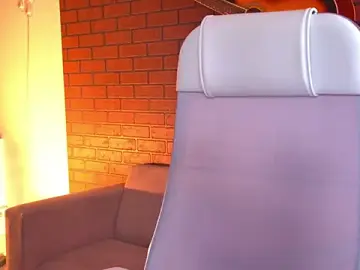 Live Porn with EllieCutes - Stripchat