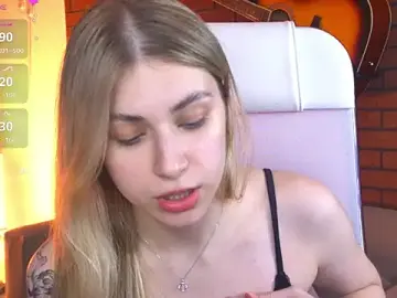 Adult Webcam with EllieCutes - Stripchat