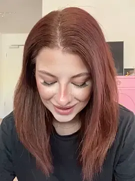 Sex Chat with Mia-Minou - Stripchat