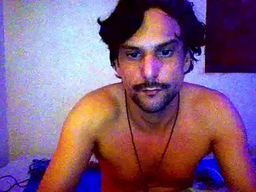 Private Sex Chat with buenocouple - Stripchat