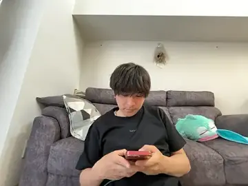 Best live sex cam show with yuuki8910 - Stripchat