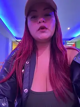 Free Live Porn with Lia-Moon77 - Stripchat