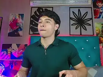 Live Sex Cam with LiamAndrewzz - Stripchat