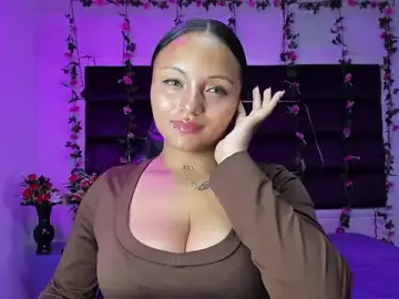 Best Webcam with sweelanna__ - Stripchat