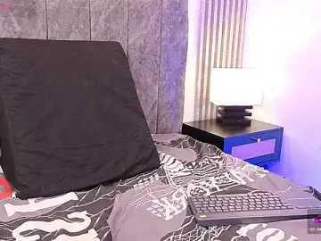 Free Live Porn with Mia_thompson_19 - Stripchat