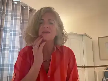 Live Porn with NaughtyMonicaUK - Stripchat