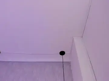 Watch Live Sex Cams with Roxie-Summers11 - Stripchat