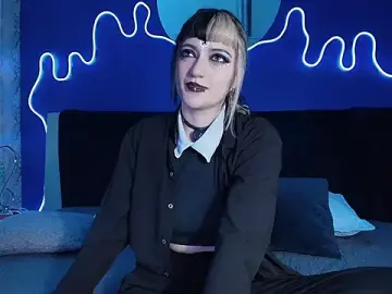 Free Porn Cam with JeanneSabatier - Stripchat