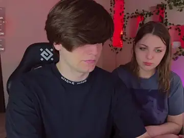 Live Sex with RobertAndLinela - Stripchat