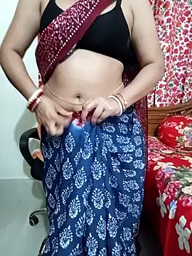 Nude Webcam with Priya_Boudi - Stripchat