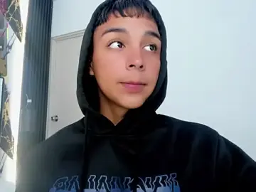 Sex Cam with Seductivo_jr - Stripchat