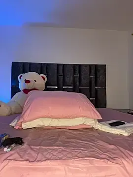 Free Porn Cam with Bella-kim- - Stripchat