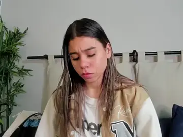 Adult Video Chat with Rachell_criss - Stripchat