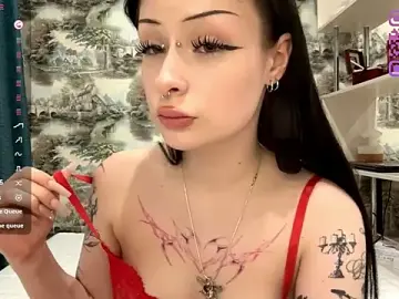 Live Porn with YoursinGoddes - Stripchat