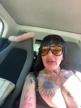 Nude Webcam with ASSERINAAA - Stripchat