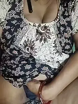 Free Live Porn with Boudisex69 - Stripchat