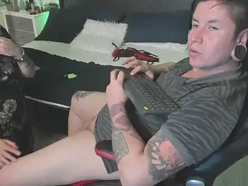 Live Porn with inkedsinners_ - Stripchat