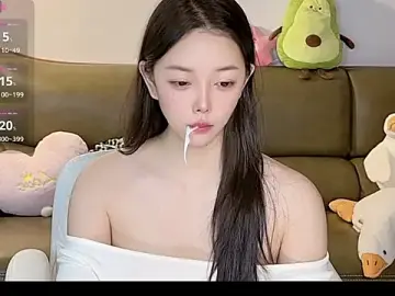 Live Sex Cam with Alin250 - Stripchat