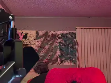 Live Sex Cam with xoFrankie - Stripchat