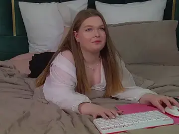 Adult Webcam with CrystalLyons - Stripchat