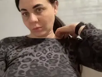 Free Porn Cam with Darsy_Rox - Stripchat