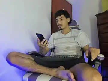 Live Porn with Yankees_xxx - Stripchat