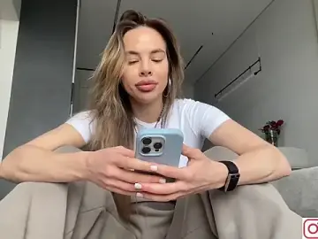 Live Porn with diffgirls2 - Stripchat