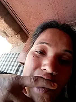 Nude Webcam with Hotty_tanya - Stripchat