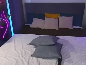 Best live sex cam show with CaseyCraig - Stripchat