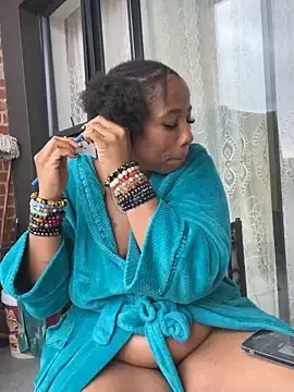 Free Live Porn with CurvyDesire1 - Stripchat