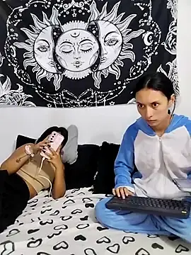 Adult Webcam with abby_n_emily - Stripchat