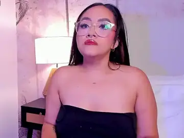 Best Webcam with IvyStonne - Stripchat