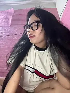 Best Webcam with Leeeeiu - Stripchat