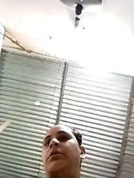 Adult Video Chat with Andreita_95 - Stripchat