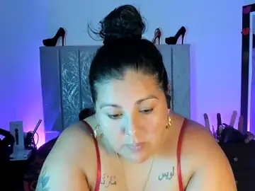 Adult Video Chat with AndreaKinky - Stripchat