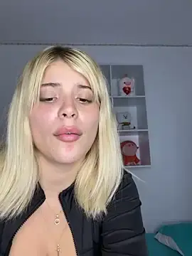 Watch Live Sex Cams with _Alicee_1 - Stripchat