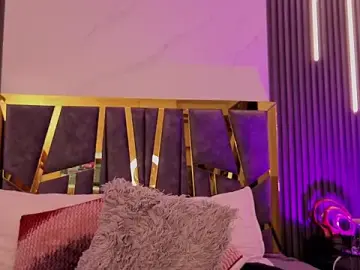 Best live sex cam show with ScarletTorres - Stripchat