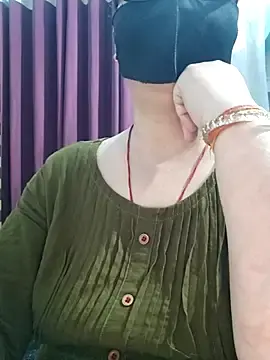 Adult Webcams with Aishwaryaa_69 - Stripchat