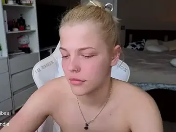 Free Porn Cam with Maya_Rave - Stripchat