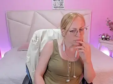 Adult Webcam with SammySanders - Stripchat