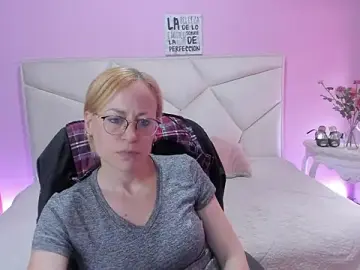 Live Porn with SammySanders - Stripchat