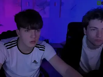 Adult Video Chat with travis_wolf_ - Stripchat