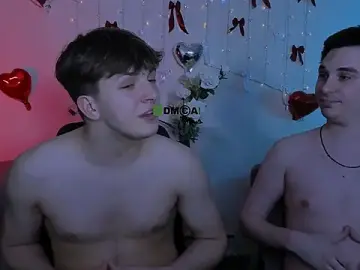 Best live sex cam show with travis_wolf_ - Stripchat