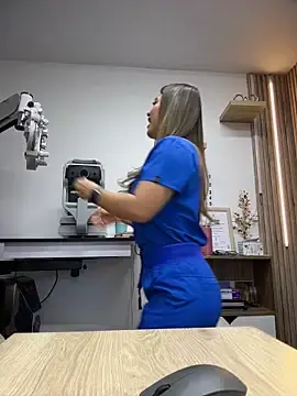 Best live sex cam show with alicee16 - Stripchat